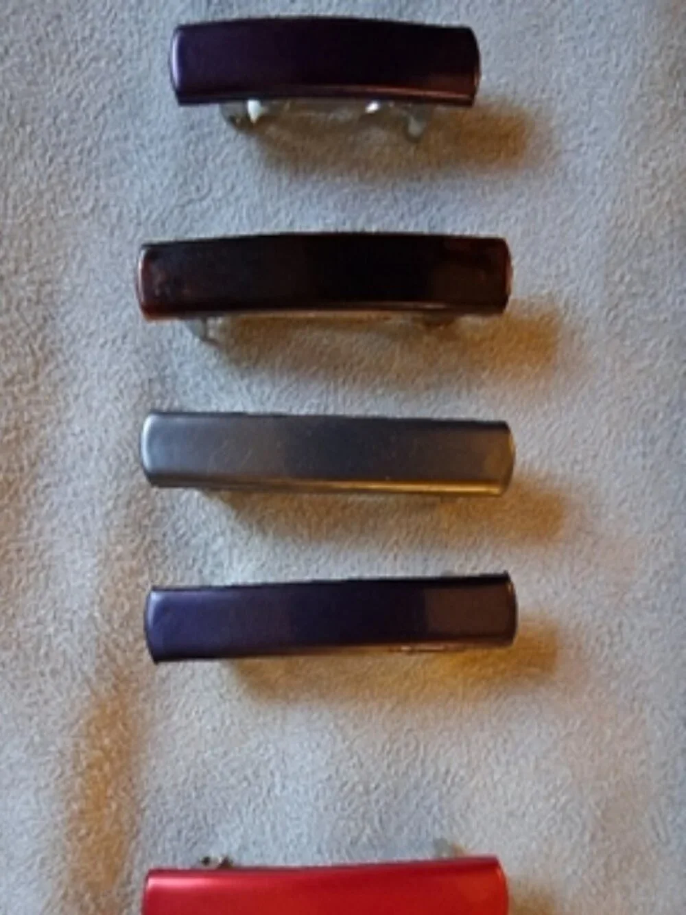 20 France Luxe L.Erickson  Barrettes & Pins